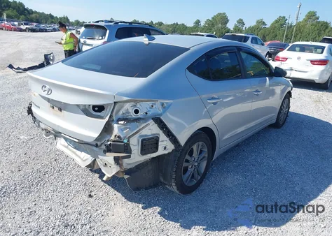 2017 Hyundai Elantra Se z USA, uszkodzony, nr VIN 5NPD84LF8HH108141